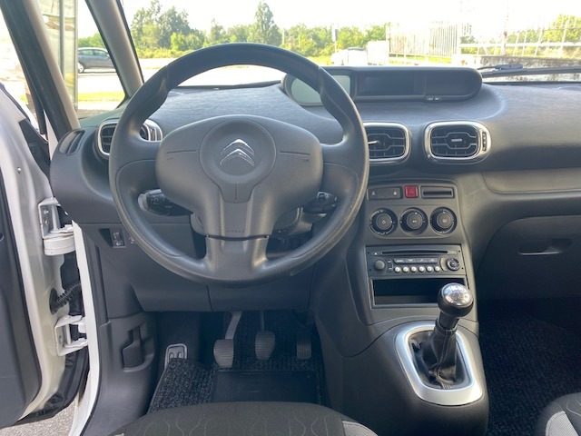 CITROEN C3 Picasso usata, con Autoradio