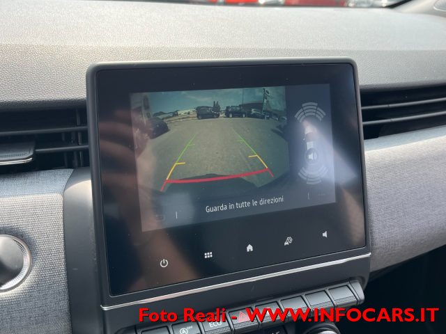 MITSUBISHI Colt usata, con USB