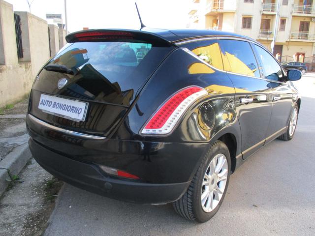 LANCIA Delta usata, con Autoradio