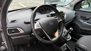LANCIA Ypsilon usata, con Sedile posteriore sdoppiato