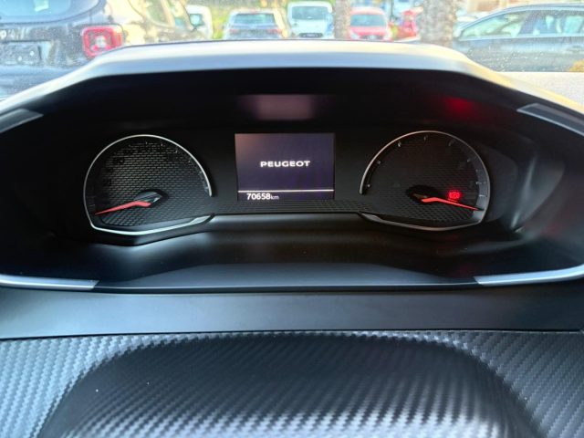 PEUGEOT 2008 usata, con Climatizzatore