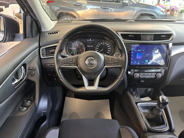 NISSAN Qashqai usata, con Controllo automatico clima