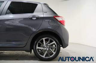 TOYOTA Yaris usata 39
