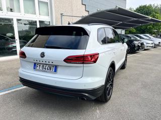 VOLKSWAGEN Touareg usata, con Airbag laterali