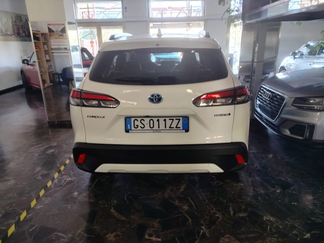 TOYOTA Corolla Cross usata, con Airbag