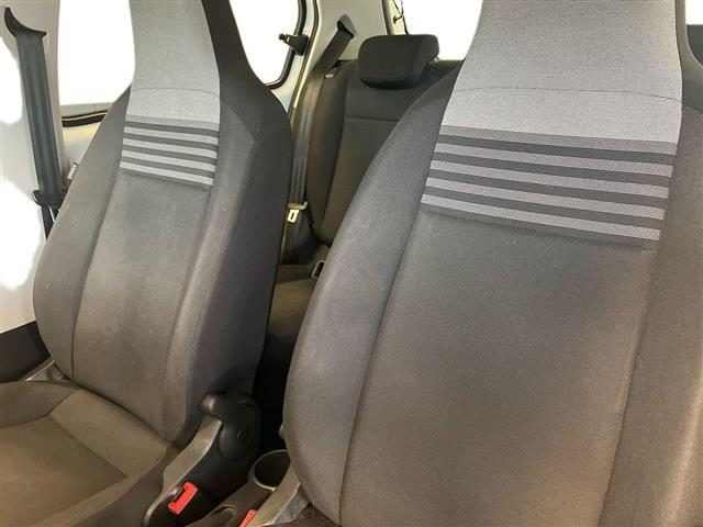 VOLKSWAGEN up! usata 20