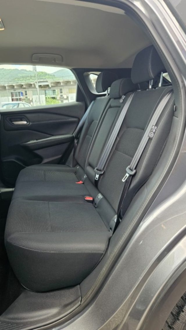 NISSAN Qashqai usata, con Controllo elettronico della corsia
