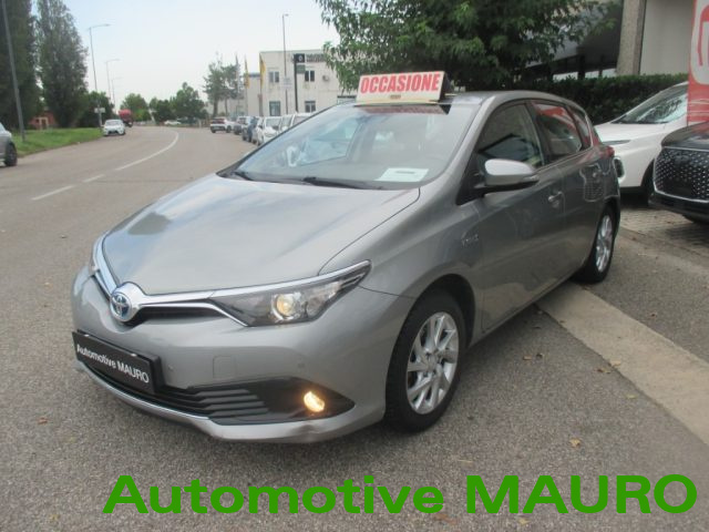TOYOTA Auris usata, con ABS