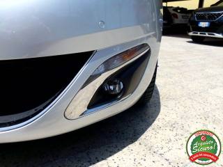PEUGEOT 308 usata, con Specchietti laterali elettrici