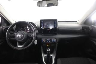 TOYOTA Yaris usata 4