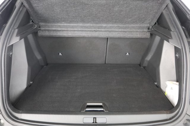 PEUGEOT 2008 usata 5