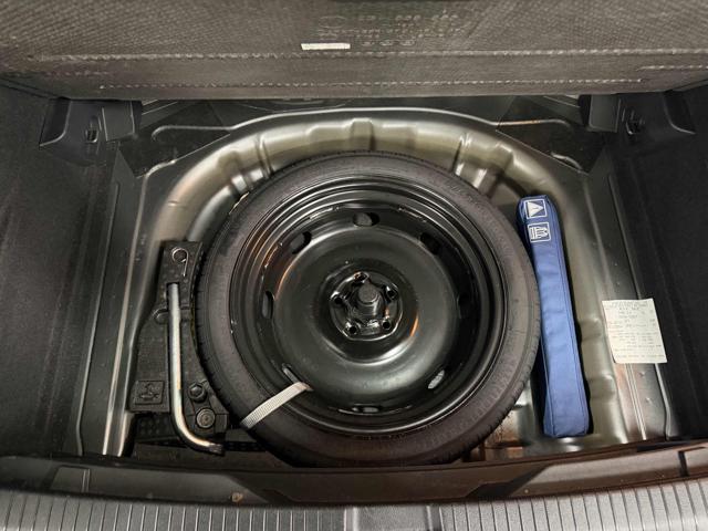 VOLKSWAGEN T-Roc usata 21