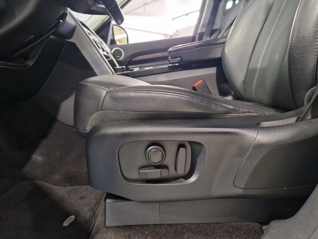 LAND ROVER Discovery usata 28