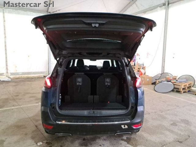 PEUGEOT 5008 usata, con Volante in pelle