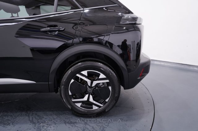 PEUGEOT 2008 usata, con Sensore di luce