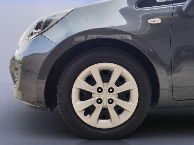 KIA Rio usata, con Specchietti laterali elettrici