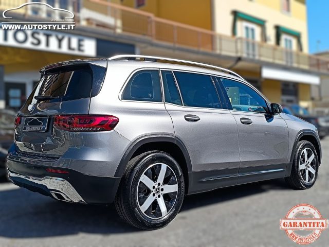 MERCEDES-BENZ GLB 200 usata, con Vivavoce