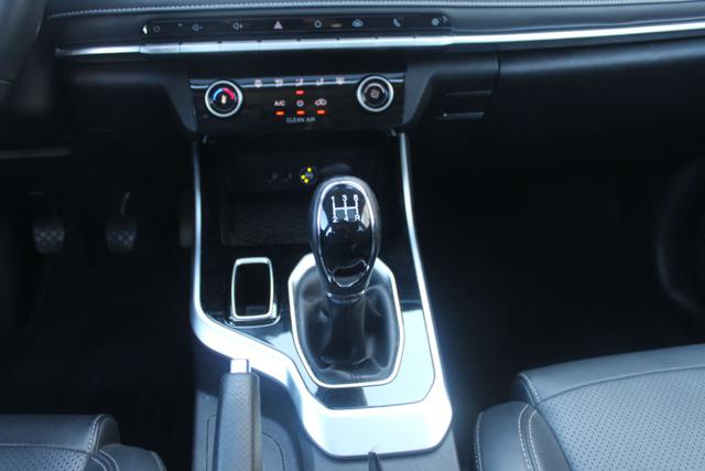 DR MOTOR DR 5.0 usata, con Regolazione elettrica sedili