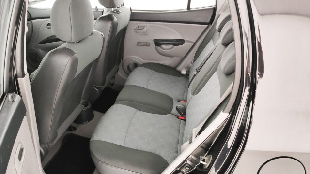KIA Picanto usata 13