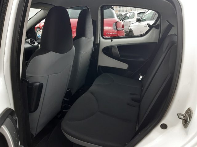 TOYOTA Aygo usata, con ESP