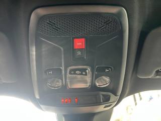 PEUGEOT 2008 usata, con USB