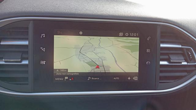 PEUGEOT 308 usata, con Isofix