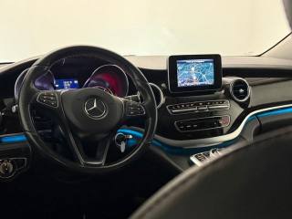 MERCEDES-BENZ V 250 usata, con Airbag testa