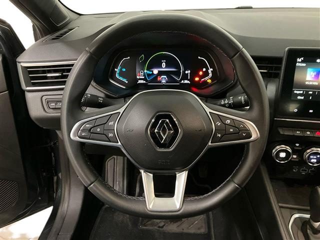 RENAULT Clio usata, con Sensore di pioggia