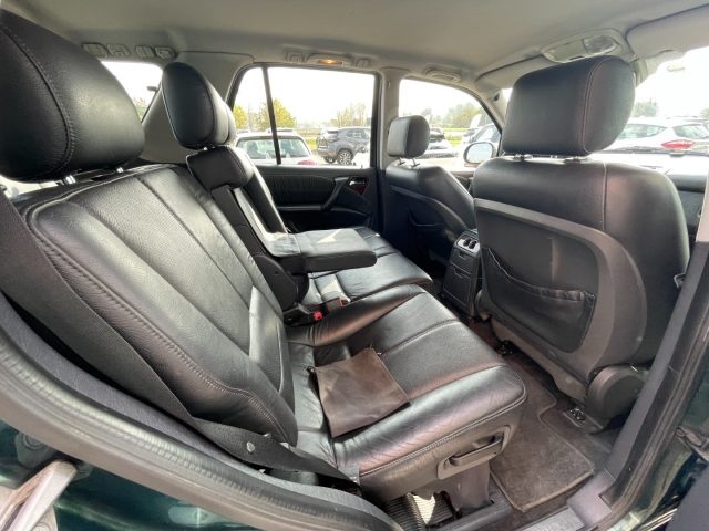 MERCEDES-BENZ ML 270 usata, con Regolazione elettrica sedili