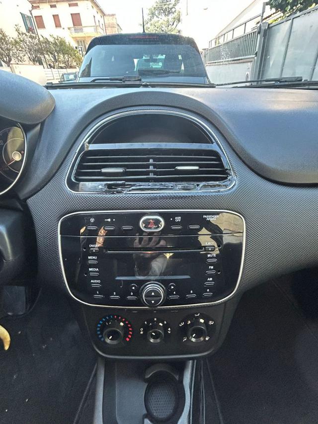 FIAT Punto usata, con Specchietti laterali elettrici