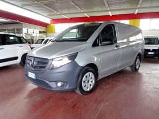 MERCEDES-BENZ Vito usata, con Airbag