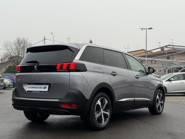 PEUGEOT 5008 usata, con Chiusura centralizzata