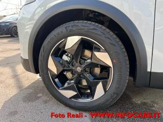 RENAULT Captur usata, con Volante multifunzione