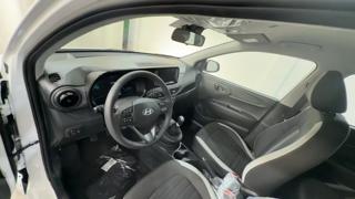 HYUNDAI i10 usata, con Alzacristalli elettrici