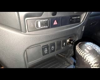 MITSUBISHI L200 usata, con USB