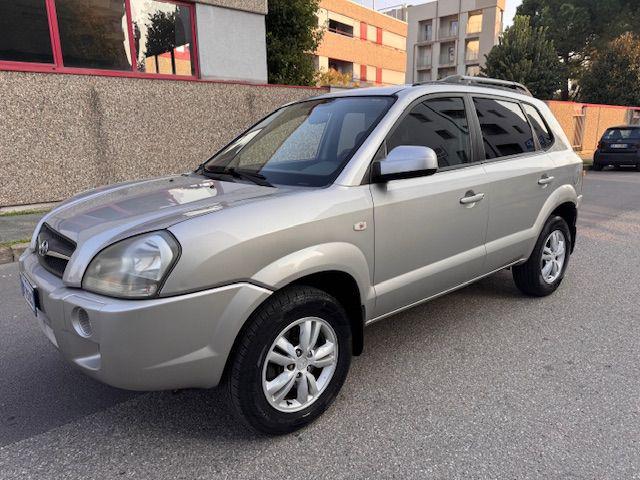 HYUNDAI Tucson usata, con Airbag