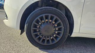 LANCIA Ypsilon usata, con Servosterzo