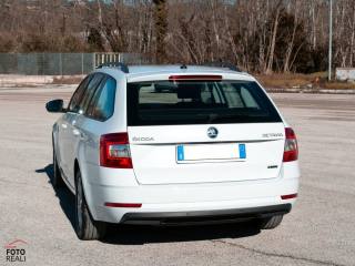 SKODA Octavia usata, con Airbag Passeggero