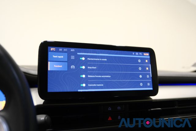 JEEP Avenger usata, con Luci diurne