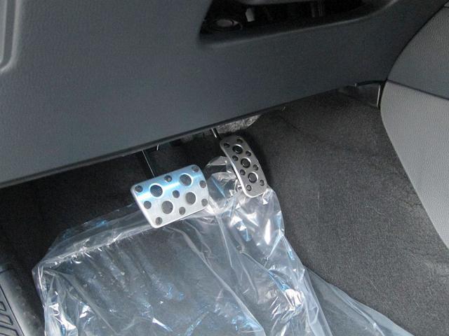 TOYOTA Yaris usata 38