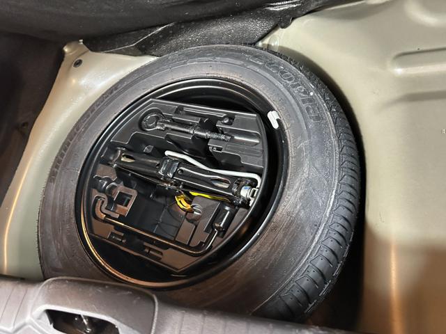 PEUGEOT 208 usata, con Volante multifunzione