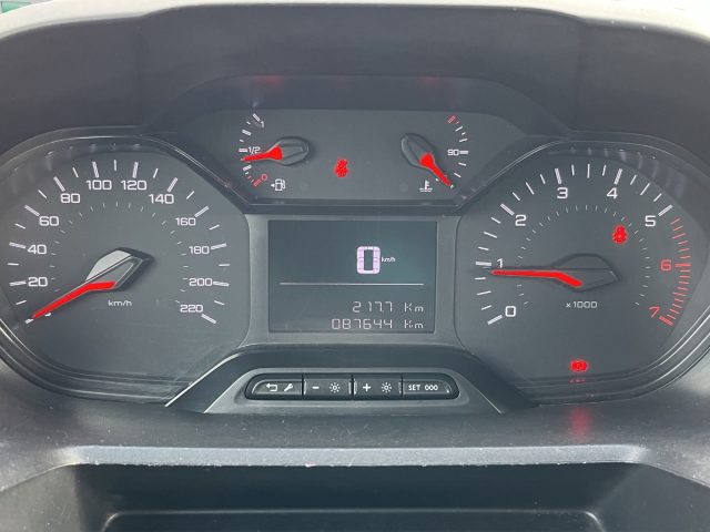 PEUGEOT Partner usata, con Servosterzo