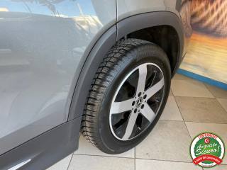 MERCEDES-BENZ GLB 180 usata, con Sistema di navigazione