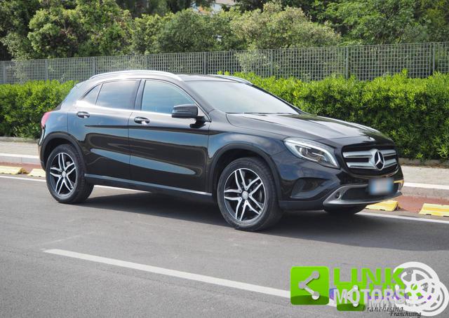 MERCEDES-BENZ GLA 200 usata 16