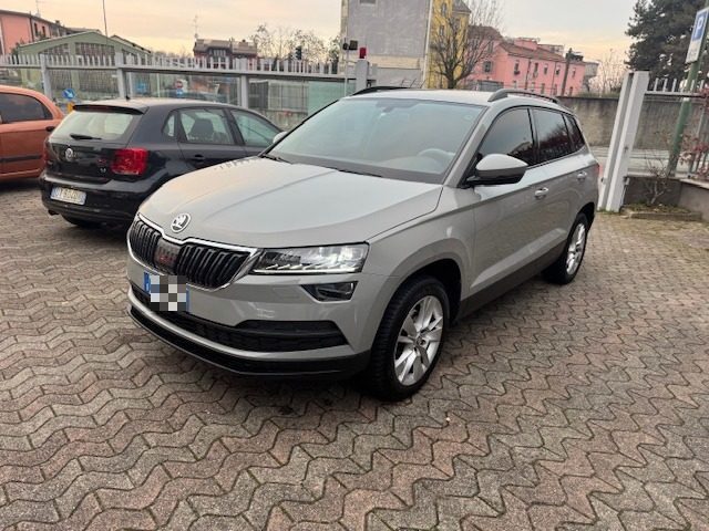 SKODA Karoq usata, con ABS