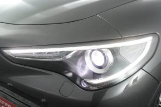 ALFA ROMEO Stelvio usata 13