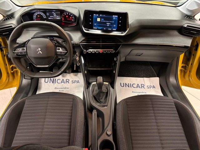 PEUGEOT 208 usata, con Volante in pelle