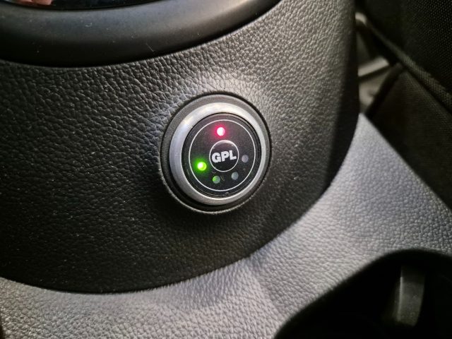 CHEVROLET Orlando usata, con Servosterzo