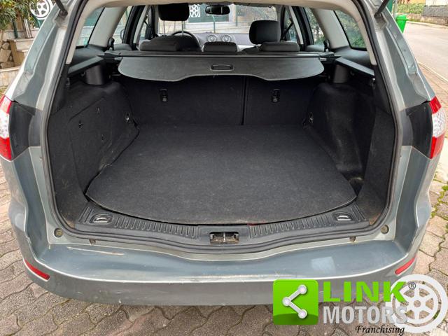 FORD Mondeo usata, con Specchietti laterali elettrici