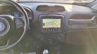 JEEP Renegade usata, con USB